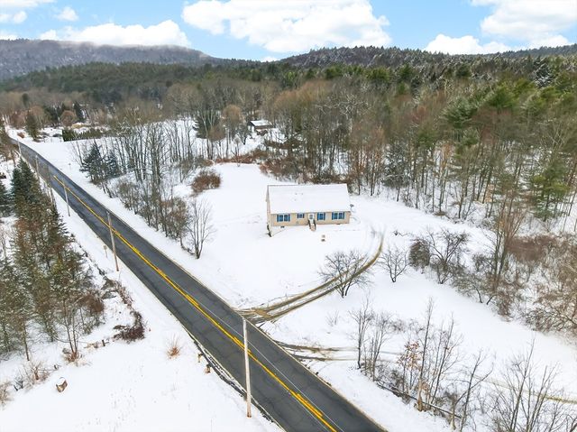 704 Brattleboro Rd, Bernardston, MA 01337