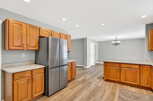 704 Brattleboro Rd, Bernardston, MA 01337
