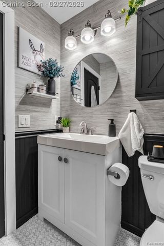 14912 Heyer Street, Livonia, MI 48154