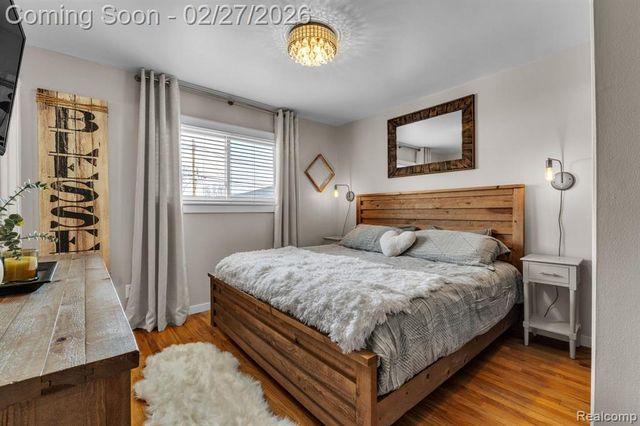 14912 Heyer Street, Livonia, MI 48154