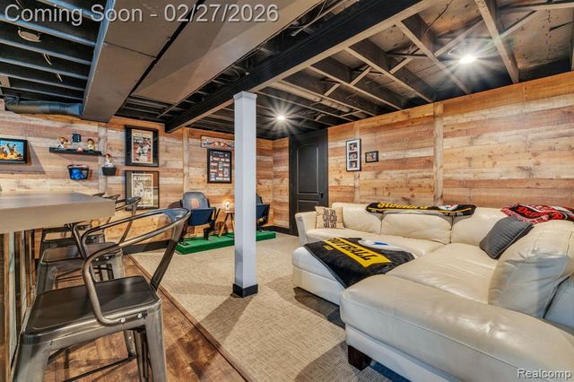 14912 Heyer Street, Livonia, MI 48154