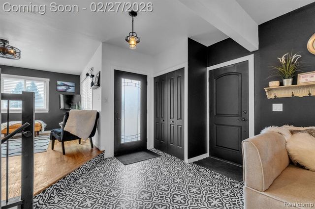 14912 Heyer Street, Livonia, MI 48154