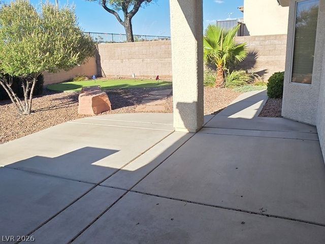 2842 Freedom Hills Drive, Henderson, NV 89052