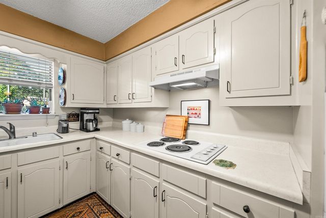 7601 Flintrock Road, North Little Rock, AR 72116