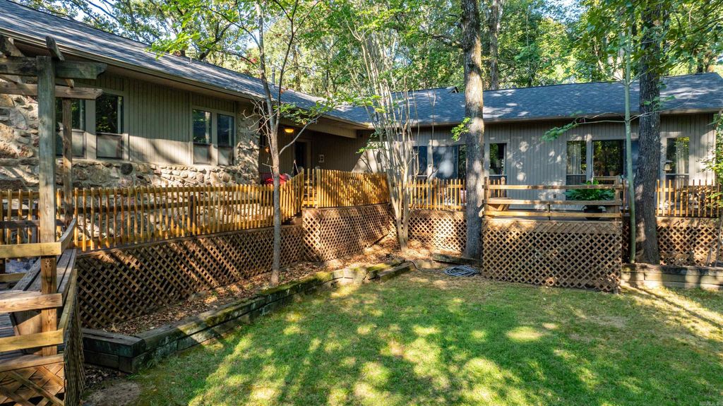 7601 Flintrock Road, North Little Rock, AR 72116