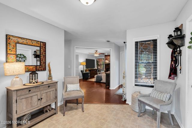 10 Concord Circle, Howell, NJ 07731