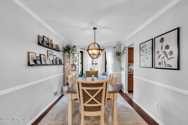 10 Concord Circle, Howell, NJ 07731