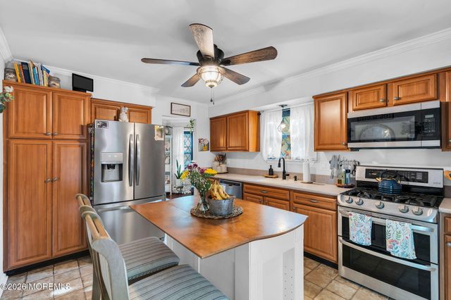 10 Concord Circle, Howell, NJ 07731