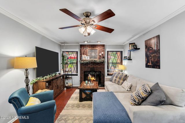 10 Concord Circle, Howell, NJ 07731