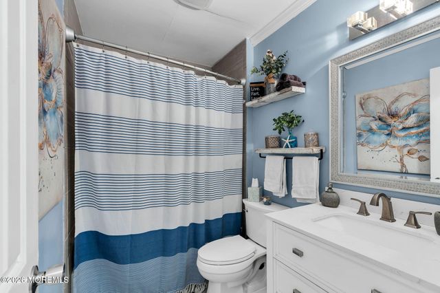 10 Concord Circle, Howell, NJ 07731