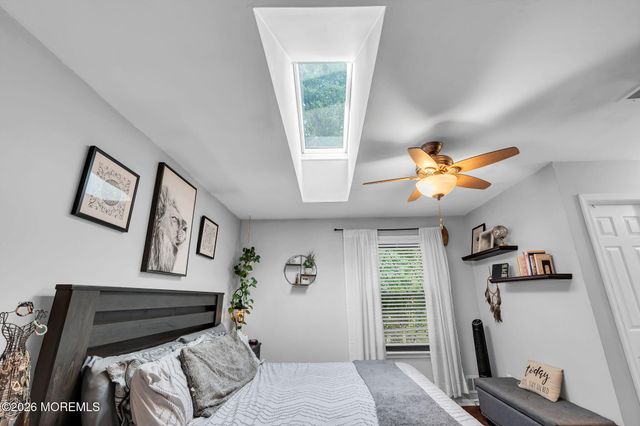 10 Concord Circle, Howell, NJ 07731