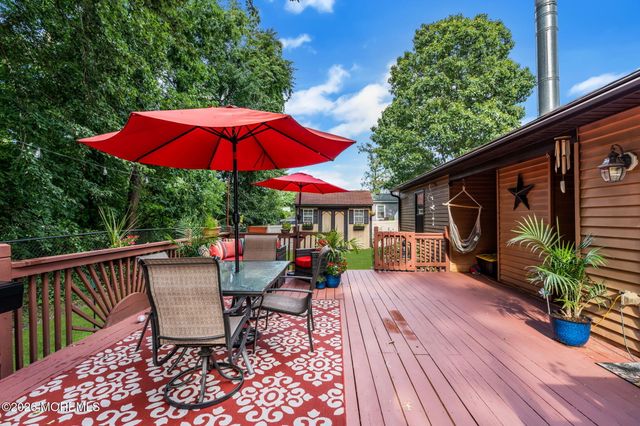 10 Concord Circle, Howell, NJ 07731