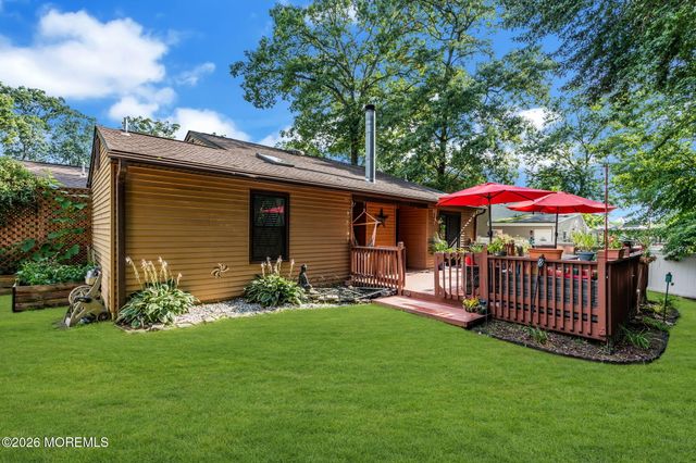 10 Concord Circle, Howell, NJ 07731