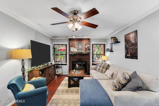 10 Concord Circle, Howell, NJ 07731