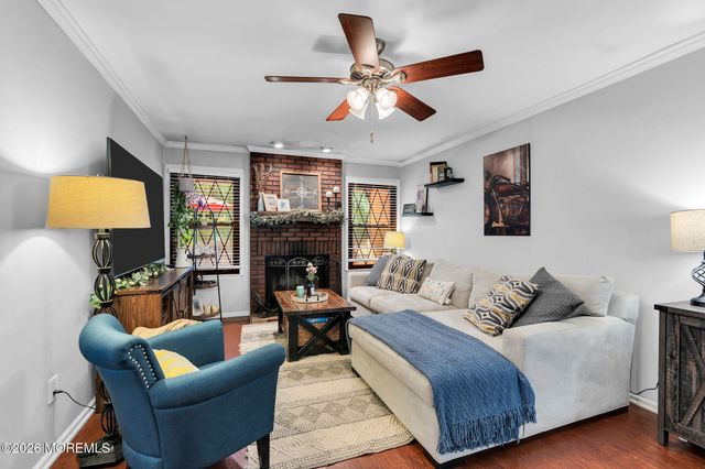 10 Concord Circle, Howell, NJ 07731