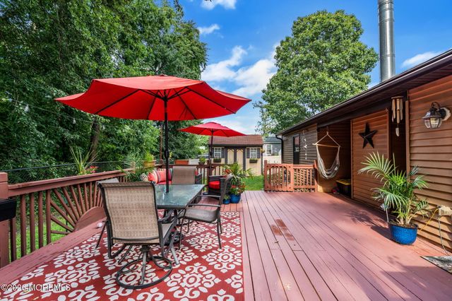 10 Concord Circle, Howell, NJ 07731