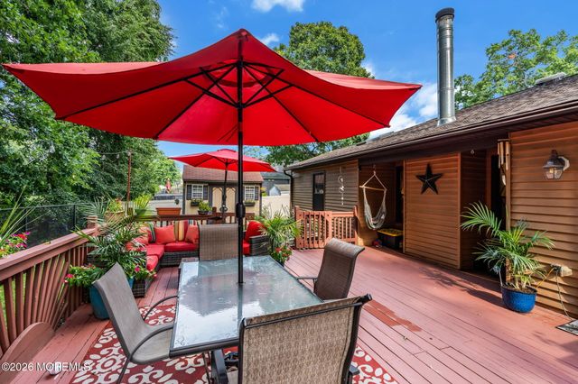 10 Concord Circle, Howell, NJ 07731
