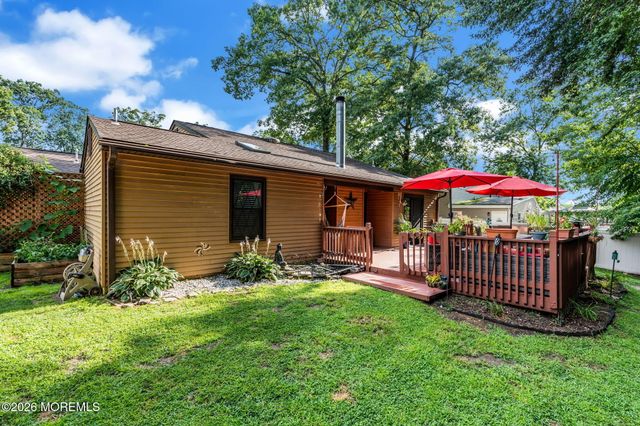 10 Concord Circle, Howell, NJ 07731
