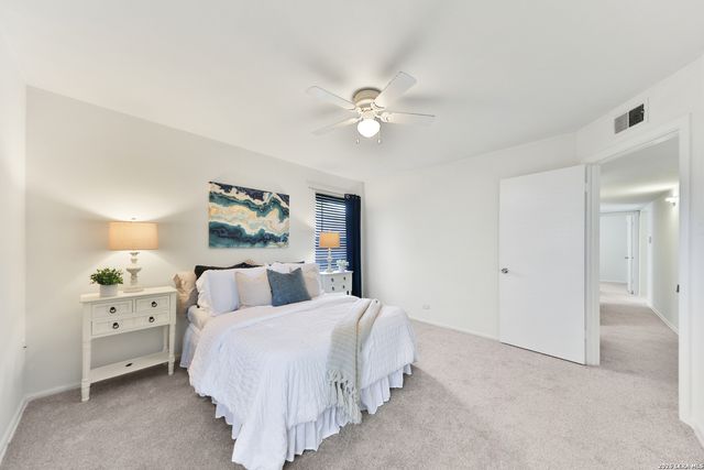 6243 FLINT ROCK DR, San Antonio, TX 78238