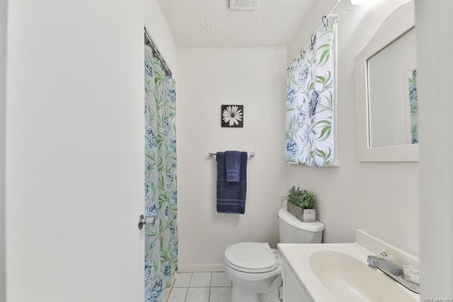 6243 FLINT ROCK DR, San Antonio, TX 78238