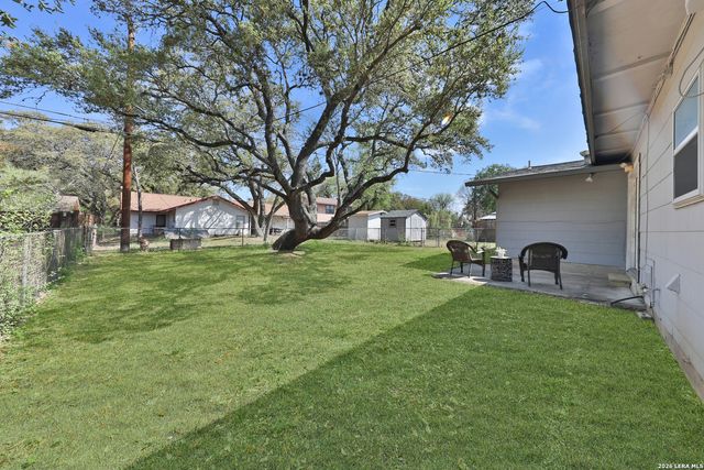 6243 FLINT ROCK DR, San Antonio, TX 78238