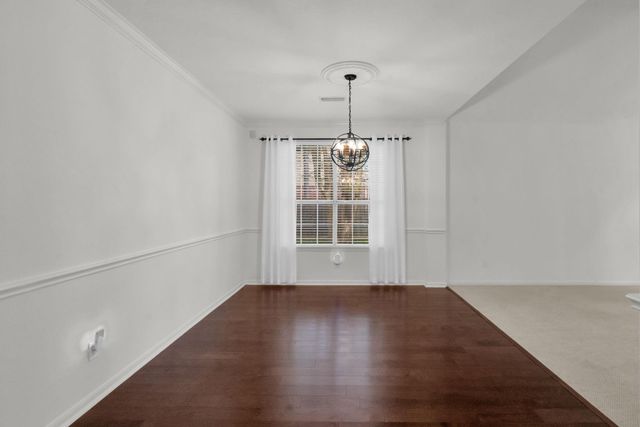 67 E Sterling Pond Circle, The Woodlands, TX 77382