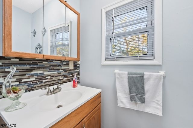 355 Bergen St, Plainfield City, NJ 07063