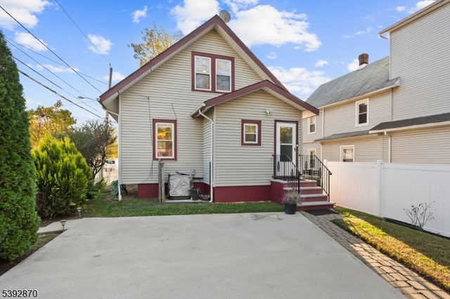 355 Bergen St, Plainfield City, NJ 07063