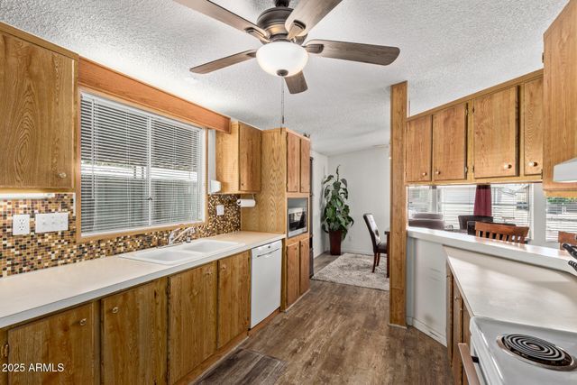 205 S HIGLEY Road 300, Mesa, AZ 85206