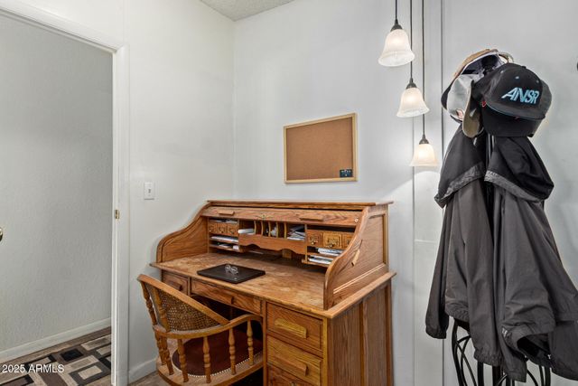 205 S HIGLEY Road 300, Mesa, AZ 85206