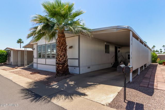 205 S HIGLEY Road 300, Mesa, AZ 85206