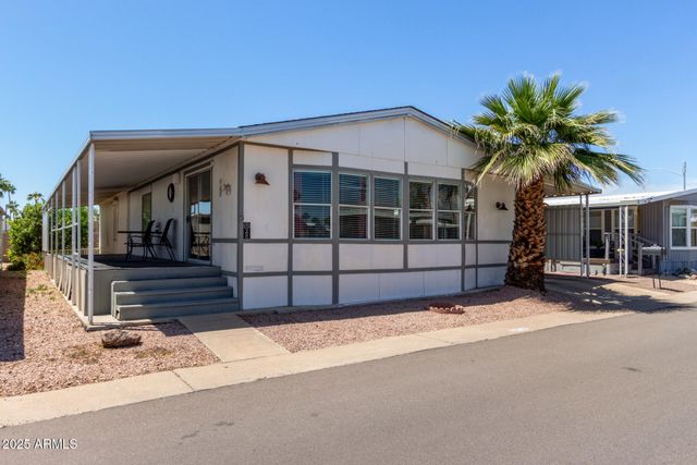 205 S HIGLEY Road 300, Mesa, AZ 85206