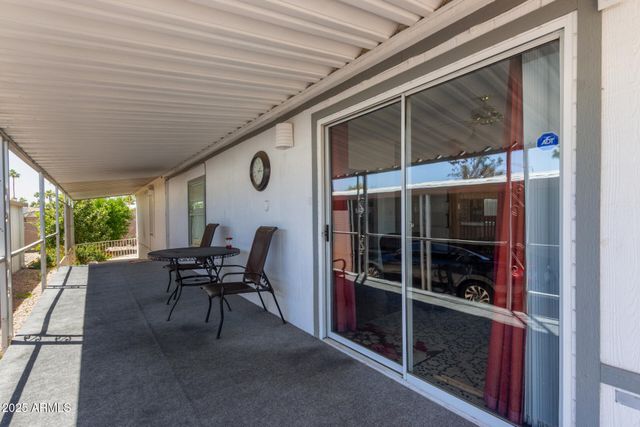 205 S HIGLEY Road 300, Mesa, AZ 85206