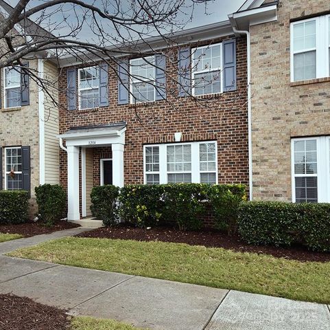 8204 Viewpoint Lane, Cornelius, NC 28031