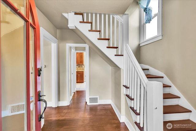 4124 6th Avenue, Tacoma, WA 98406