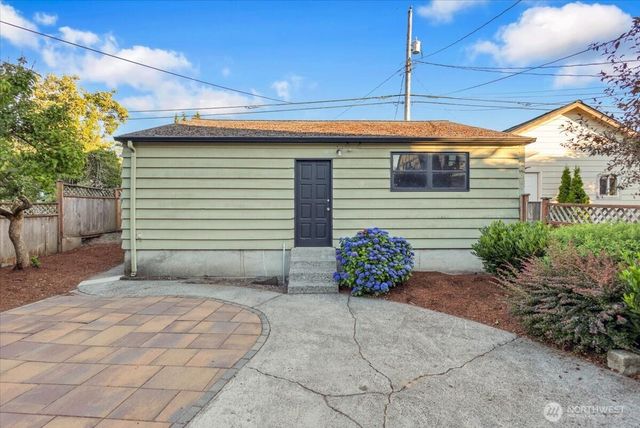 4124 6th Avenue, Tacoma, WA 98406