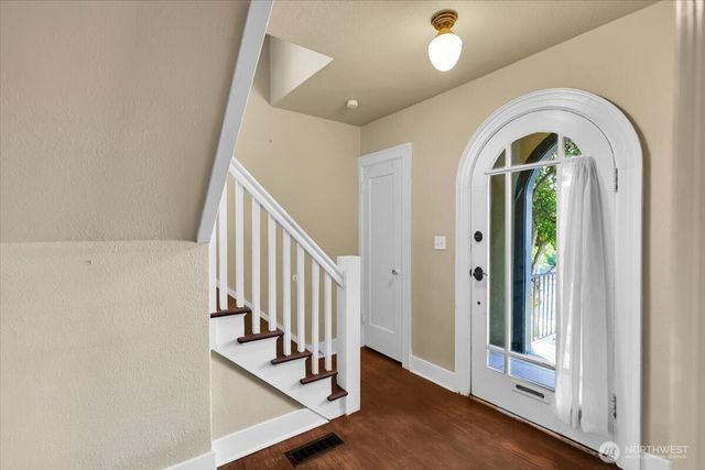4124 6th Avenue, Tacoma, WA 98406