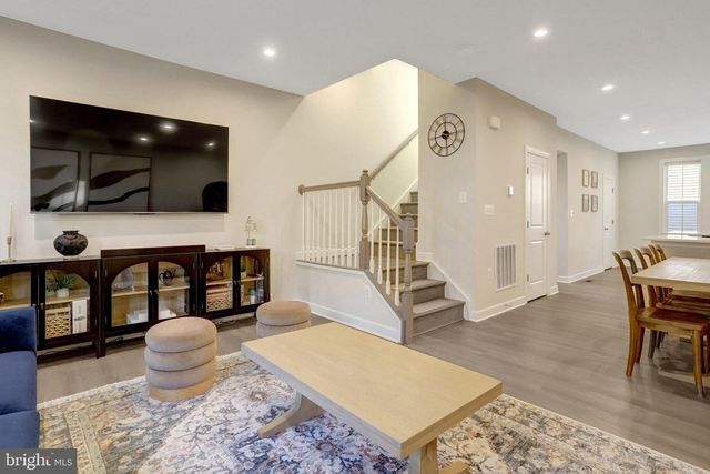 7282 NITTANY LN, Alexandria, VA 22306