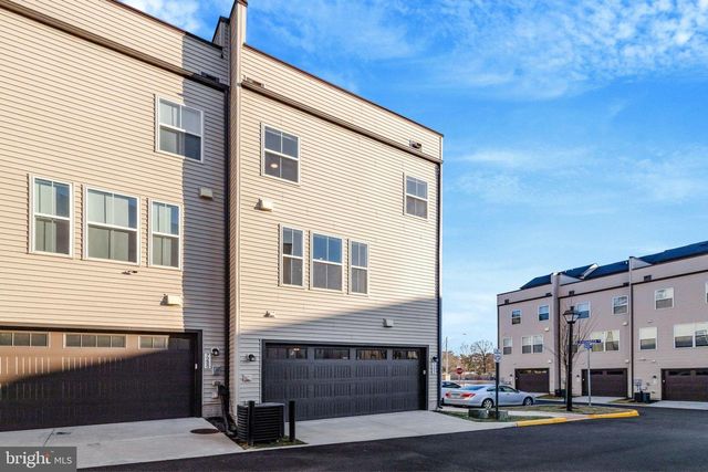 7282 NITTANY LN, Alexandria, VA 22306