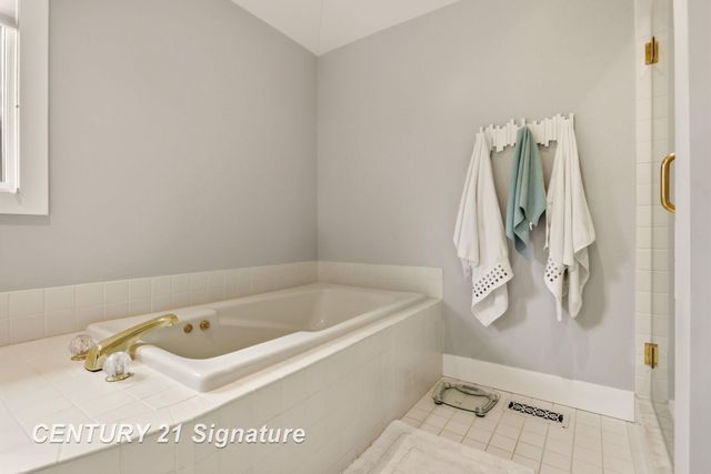 2715 Inverness Drive, Frankenlust Twp, MI 48706