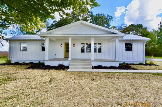 3654 Highway 43, S, Saint Joseph, TN 38481