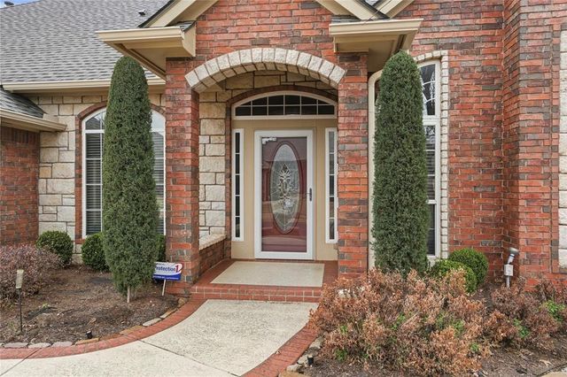 2620 NW 152nd Street, Edmond, OK 73013