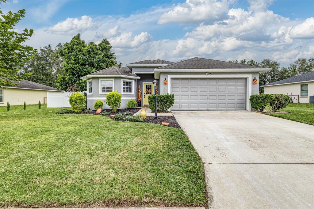1946 GRIFFINS GREEN PLACE, Bartow, FL 33830