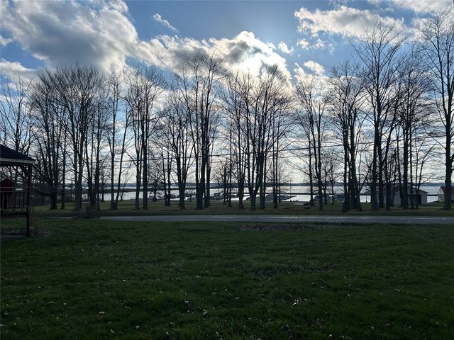 10820 N LAKE Road, Espyville, PA 16424