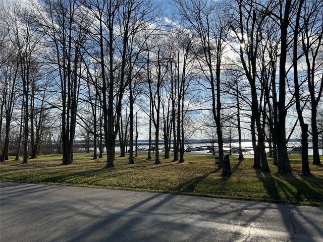 10820 N LAKE Road, Espyville, PA 16424