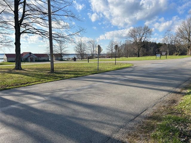 10820 N LAKE Road, Espyville, PA 16424