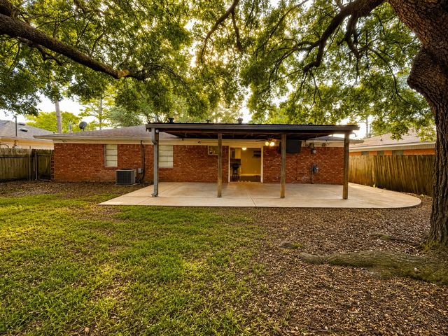 6009 Horton Avenue, Shreveport, LA 71105