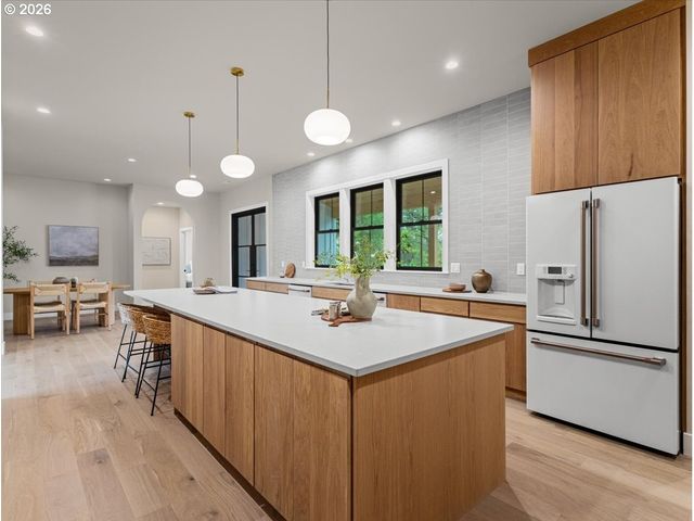 26190 Se HIGHWAY 224, Eagle Creek, OR 97022