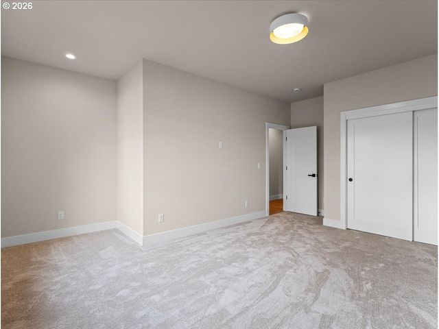 26190 Se HIGHWAY 224, Eagle Creek, OR 97022