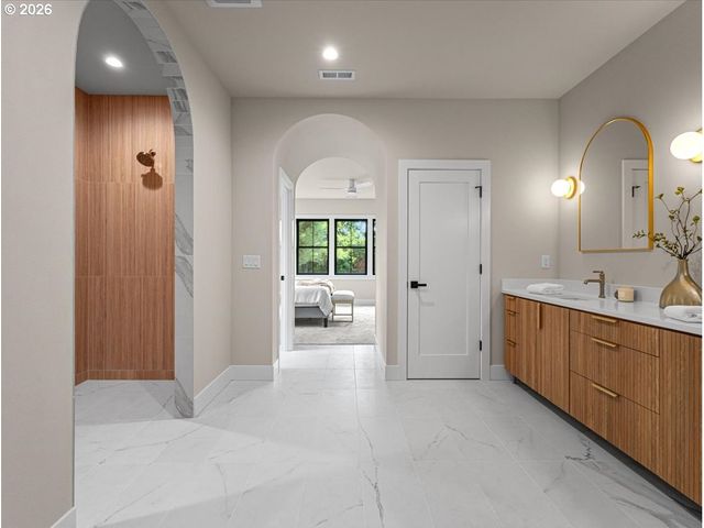 26190 Se HIGHWAY 224, Eagle Creek, OR 97022